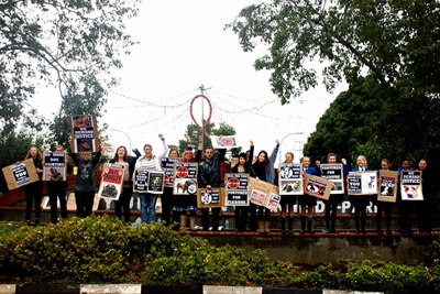 Animal activists: Stop blood sport